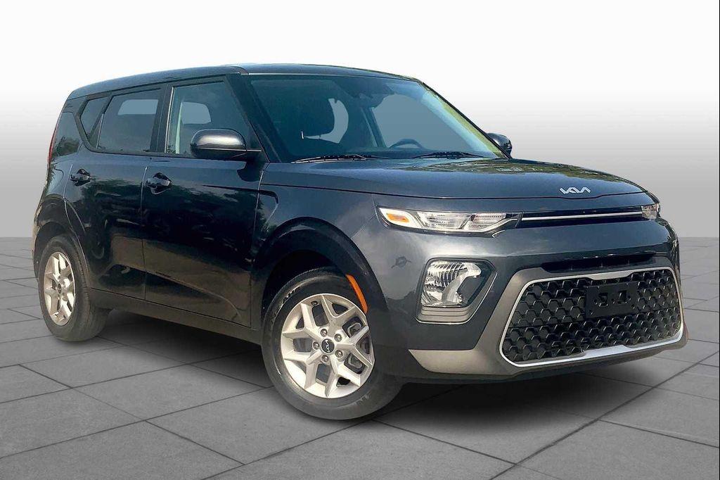 used 2022 Kia Soul car, priced at $19,749