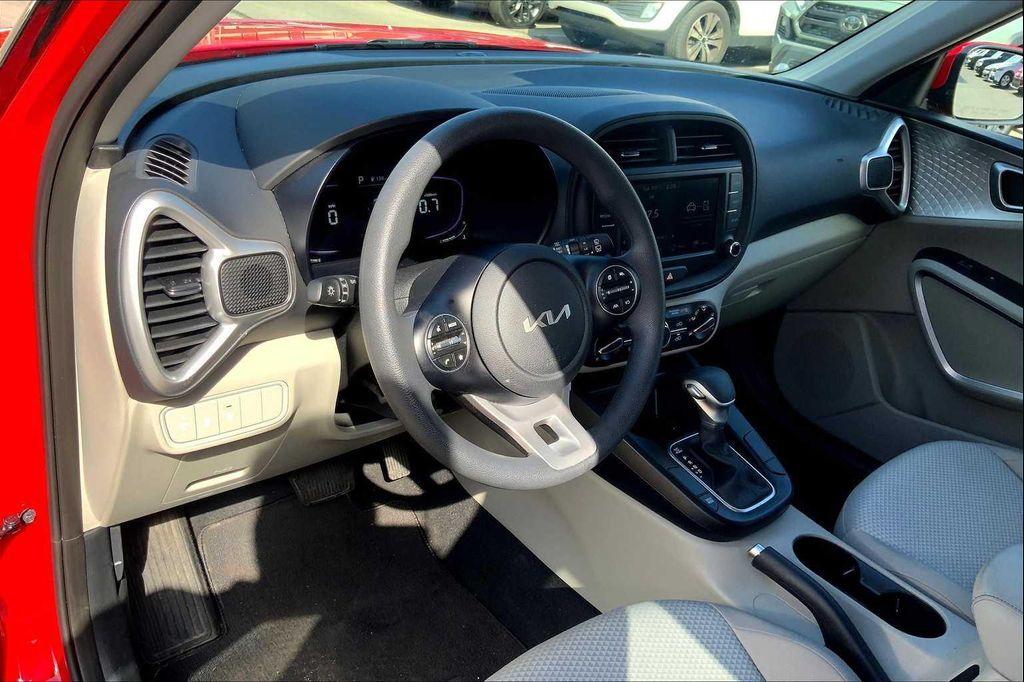 used 2024 Kia Soul car, priced at $18,916