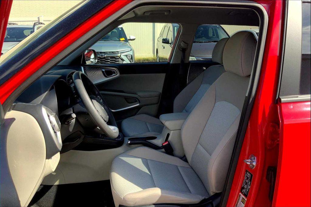 used 2024 Kia Soul car, priced at $18,916
