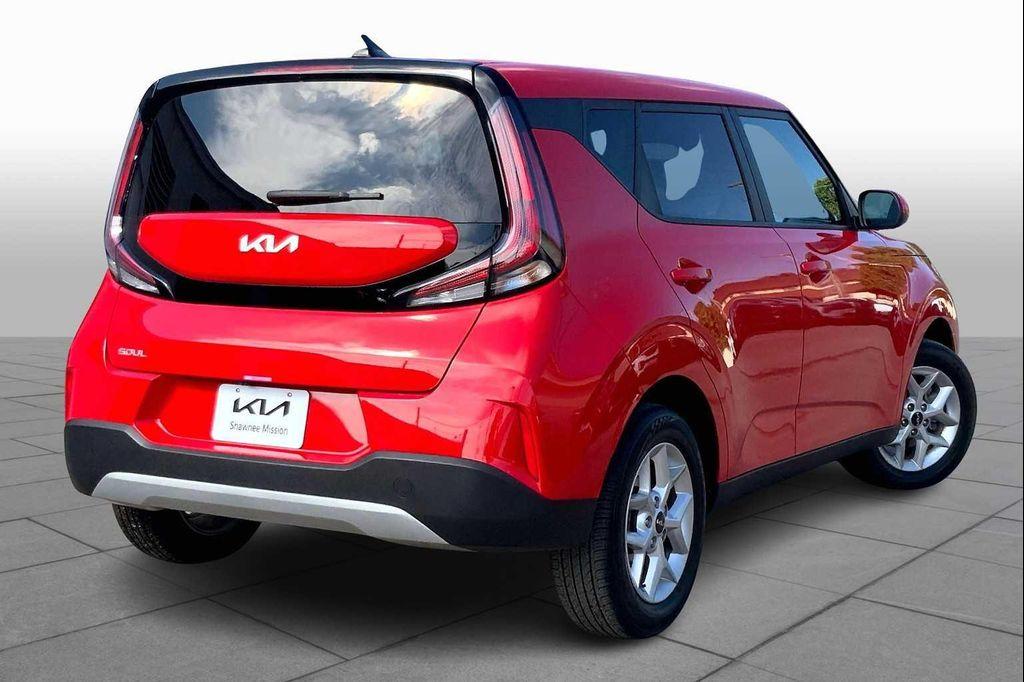 used 2024 Kia Soul car, priced at $18,916