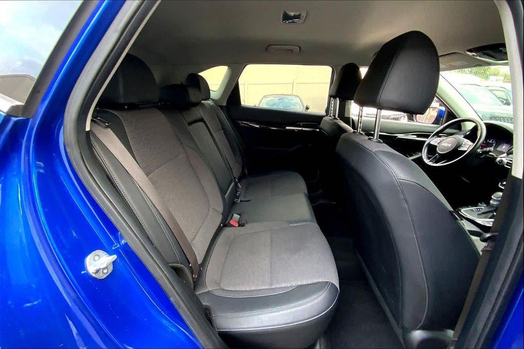 used 2023 Kia Seltos car, priced at $21,401