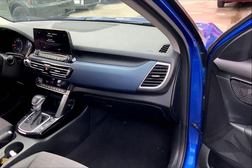 used 2023 Kia Seltos car, priced at $21,401