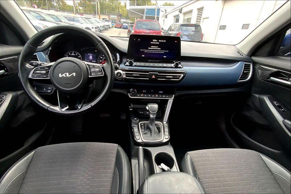used 2023 Kia Seltos car, priced at $21,401