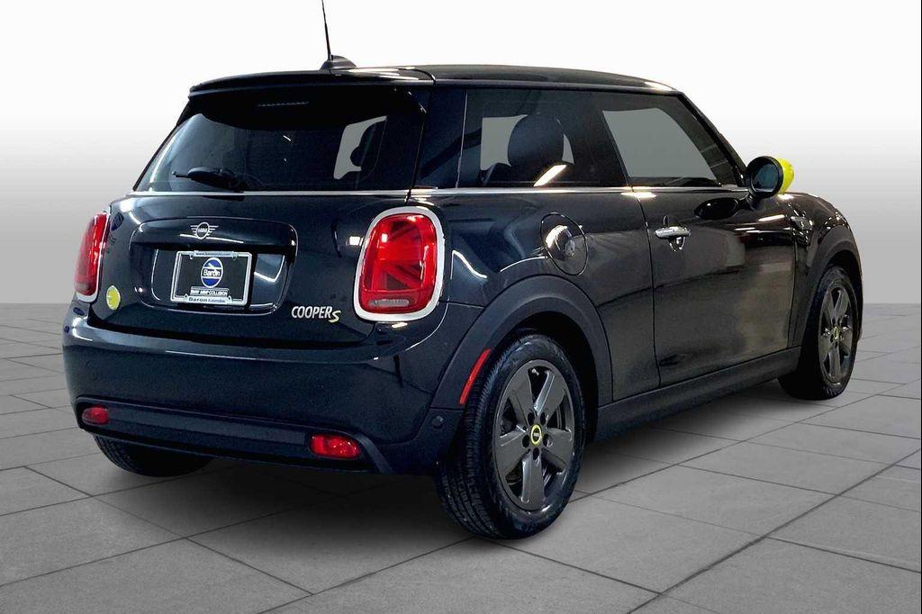 used 2024 MINI Hardtop car, priced at $24,908