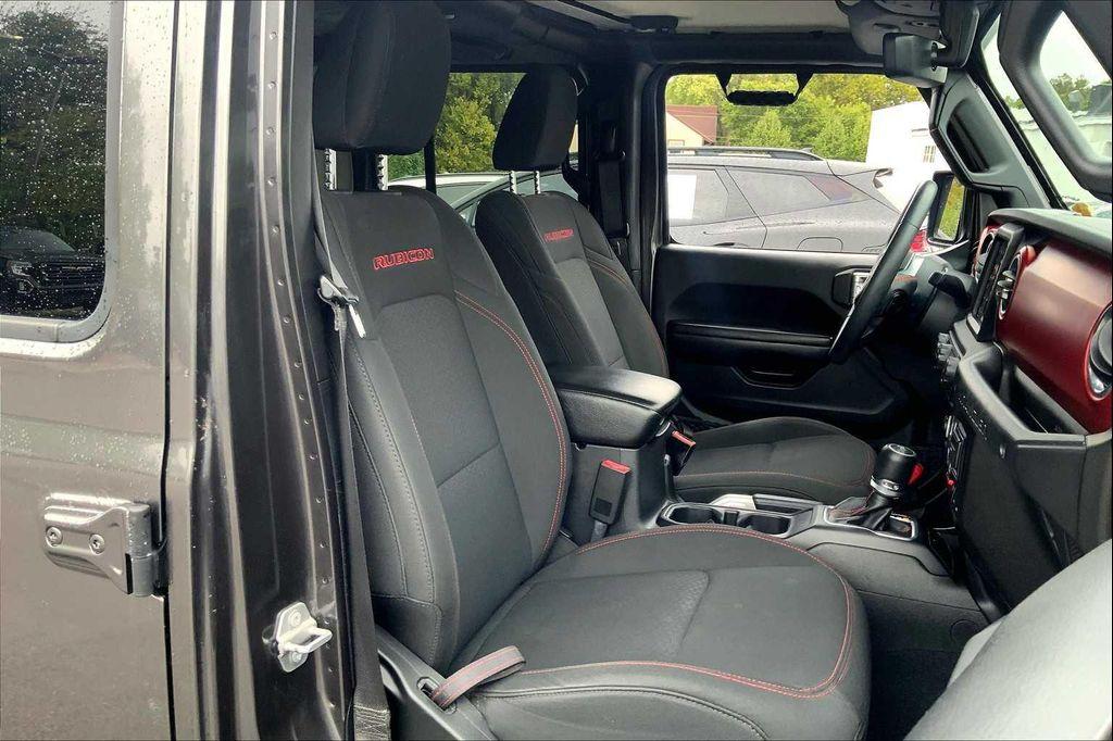 used 2018 Jeep Wrangler Unlimited car, priced at $31,472