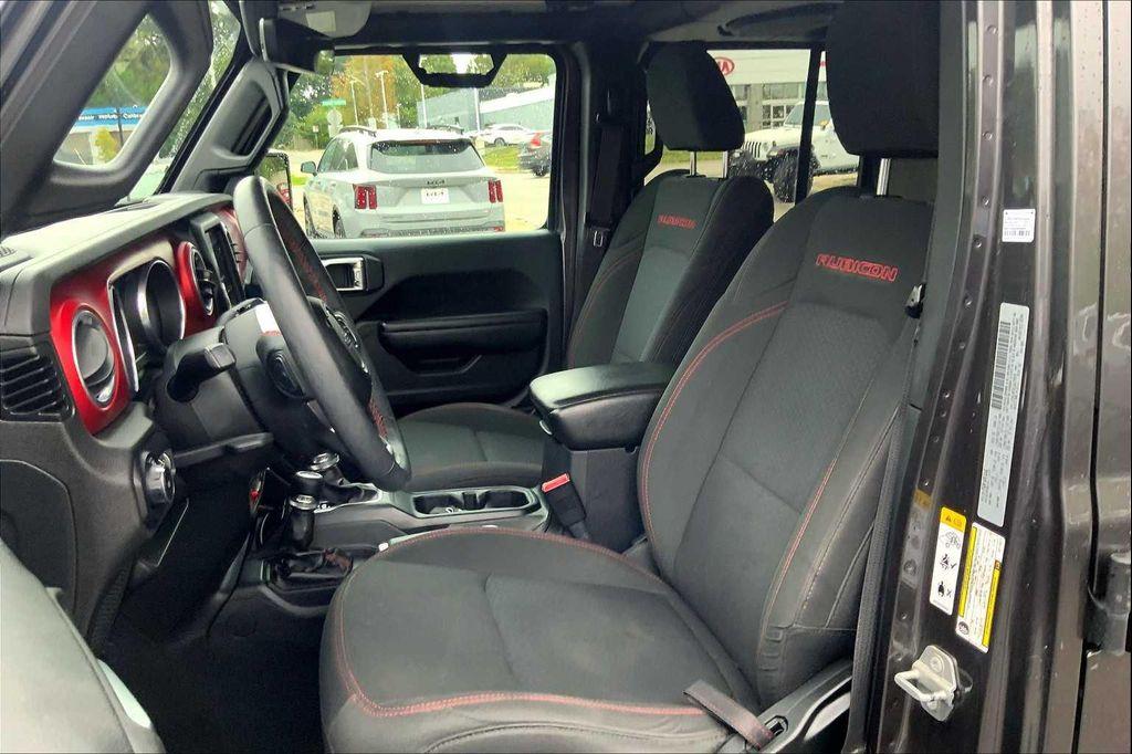 used 2018 Jeep Wrangler Unlimited car, priced at $31,472