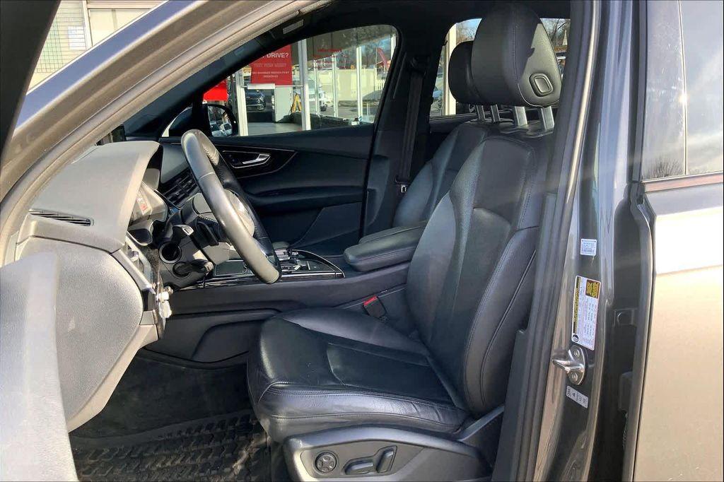 used 2019 Audi Q7 car, priced at $19,714