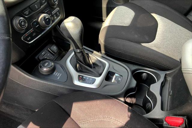 used 2014 Jeep Cherokee car, priced at $11,253