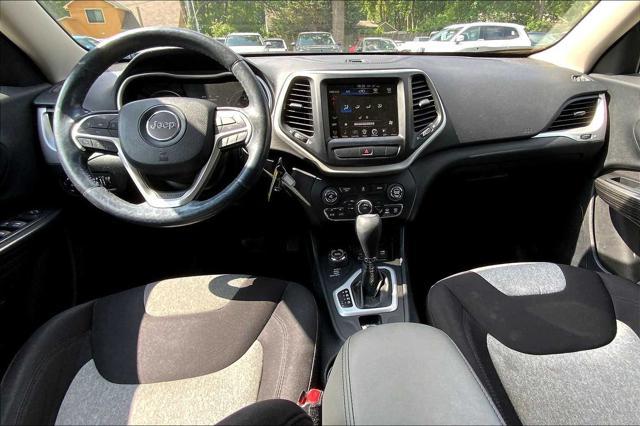 used 2014 Jeep Cherokee car, priced at $11,253