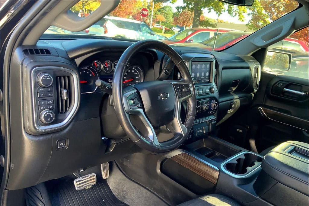 used 2022 Chevrolet Silverado 1500 car, priced at $37,989