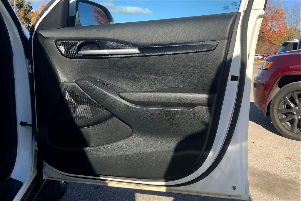 used 2021 Kia Seltos car, priced at $17,999