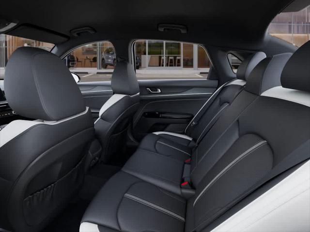 new 2025 Kia K5 car, priced at $30,295