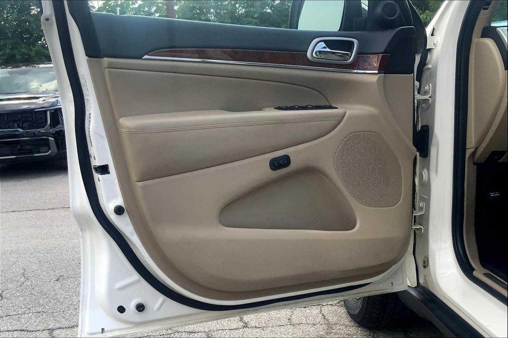 used 2012 Jeep Grand Cherokee car, priced at $10,222
