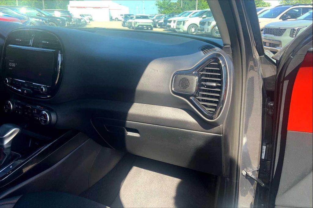 used 2025 Kia Soul car, priced at $24,399