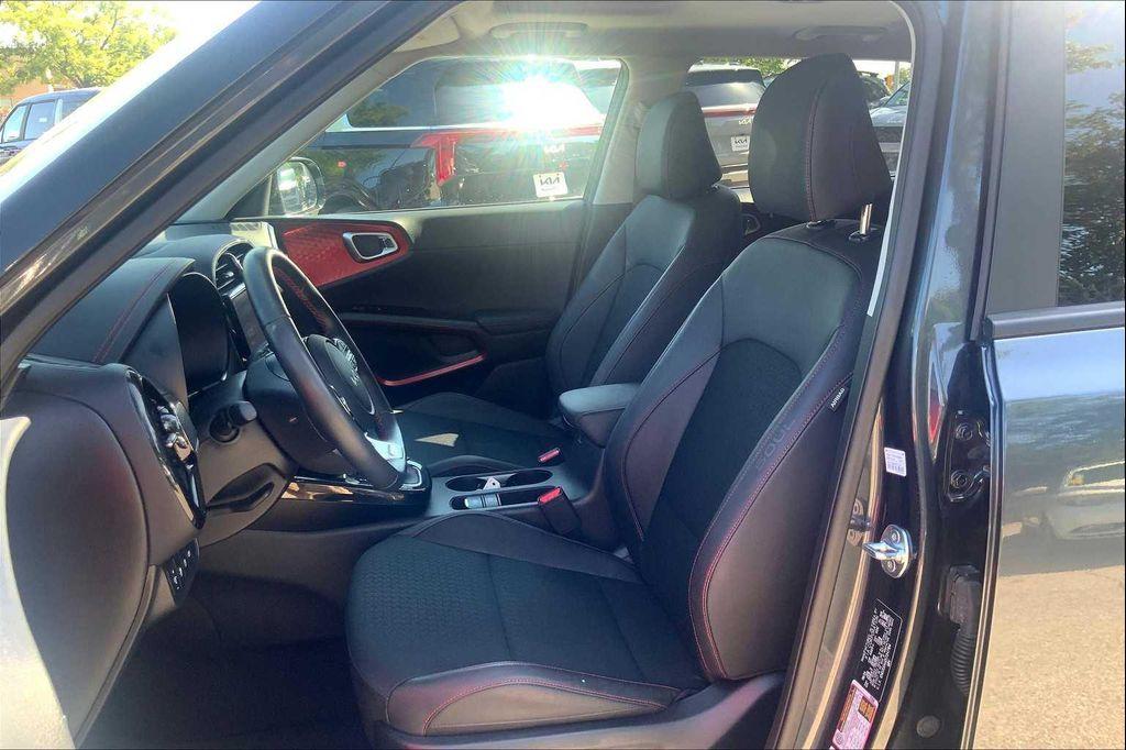 used 2025 Kia Soul car, priced at $24,399