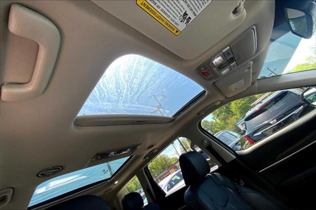 used 2024 Kia Telluride car, priced at $42,616