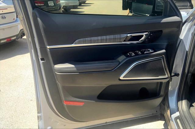 used 2024 Kia Telluride car, priced at $42,616