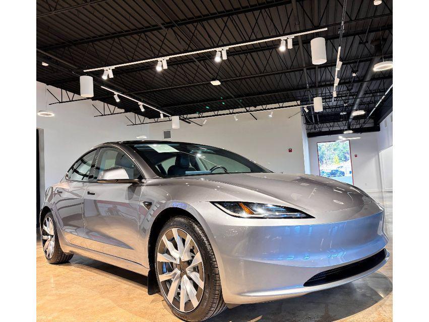 used 2025 Tesla Model 3 car, priced at $35,999