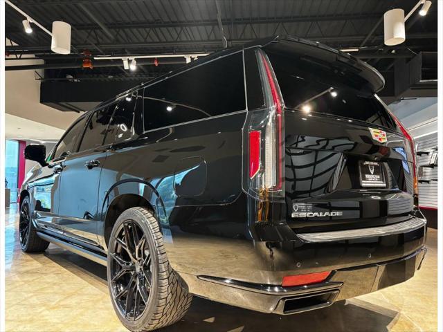 used 2022 Cadillac Escalade ESV car, priced at $72,999