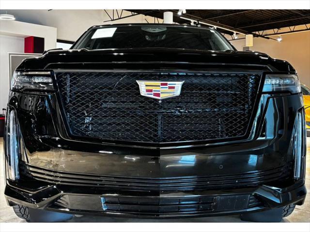 used 2022 Cadillac Escalade ESV car, priced at $72,999