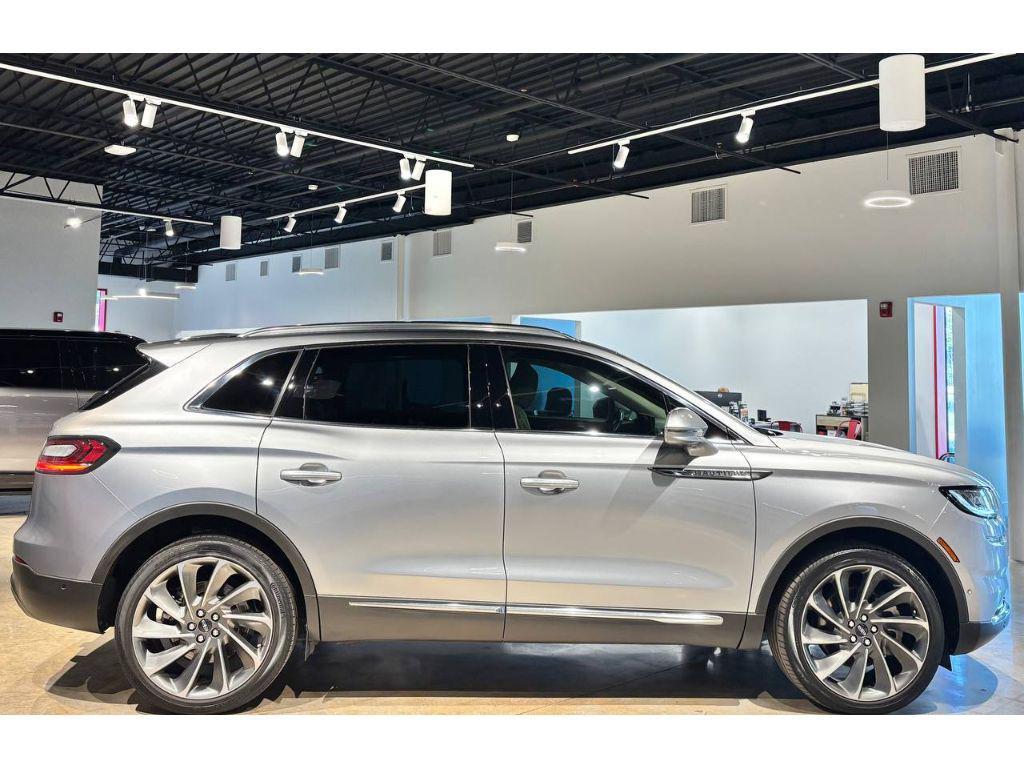 used 2022 Lincoln Nautilus car, priced at $37,999