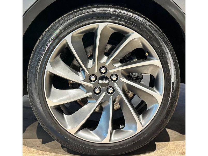 used 2022 Lincoln Nautilus car, priced at $37,999