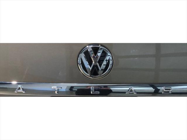 used 2018 Volkswagen Atlas car, priced at $17,786