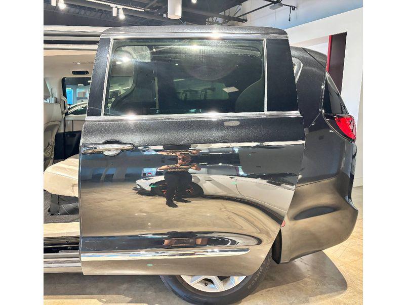 used 2017 Chrysler Pacifica car, priced at $8,999