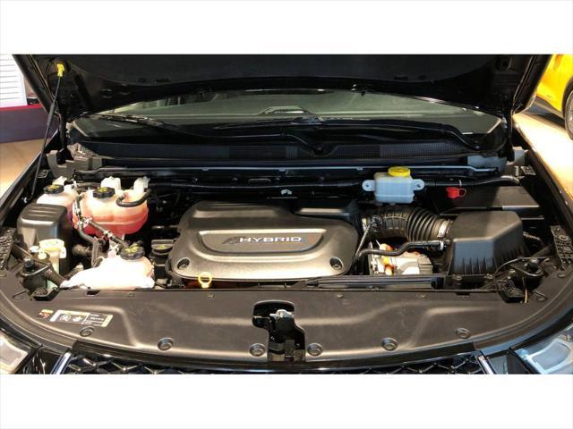 used 2022 Chrysler Pacifica Hybrid car, priced at $22,275