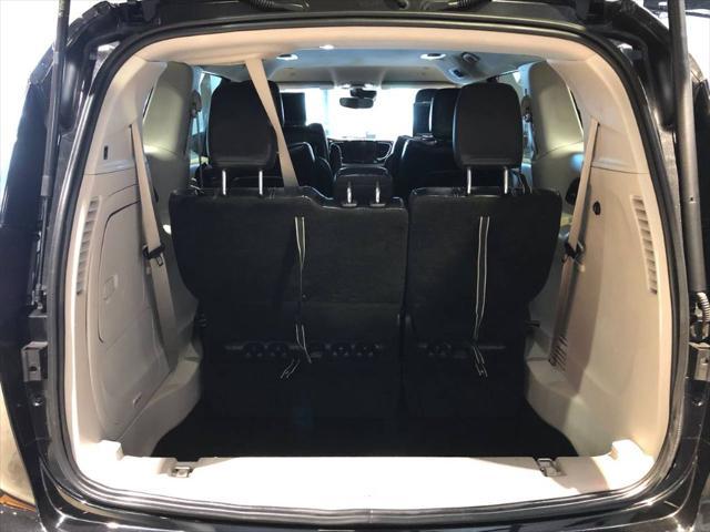 used 2022 Chrysler Pacifica Hybrid car, priced at $22,275