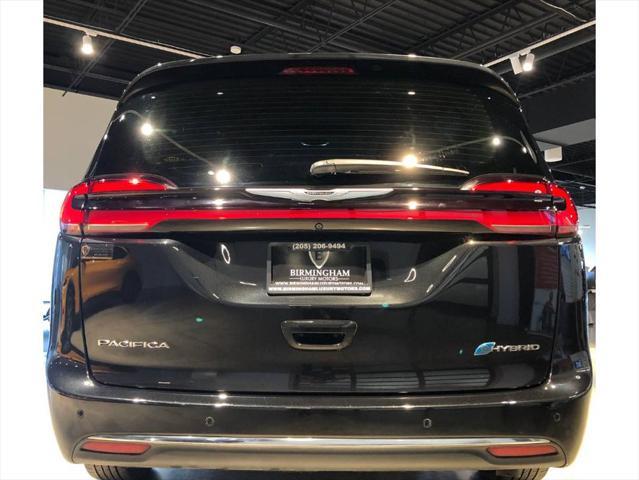 used 2022 Chrysler Pacifica Hybrid car, priced at $22,275