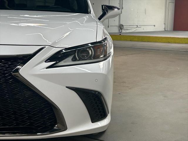 used 2019 Lexus ES 350 car, priced at $33,777