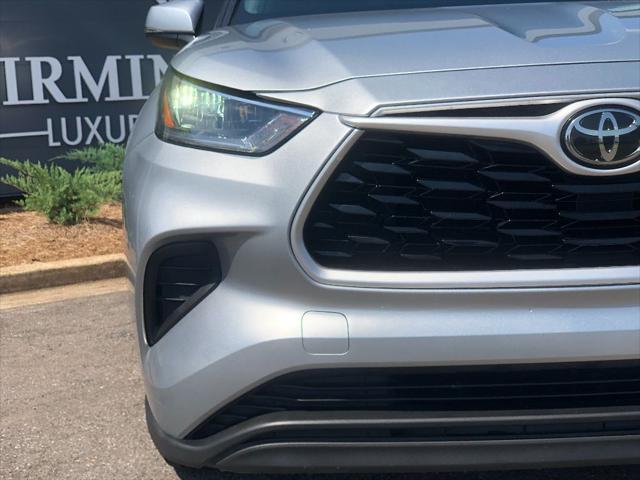 used 2020 Toyota Highlander car, priced at $23,786