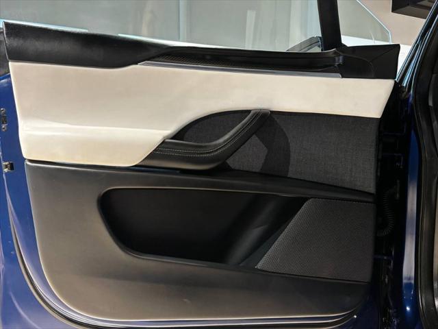 used 2022 Tesla Model X car, priced at $58,999