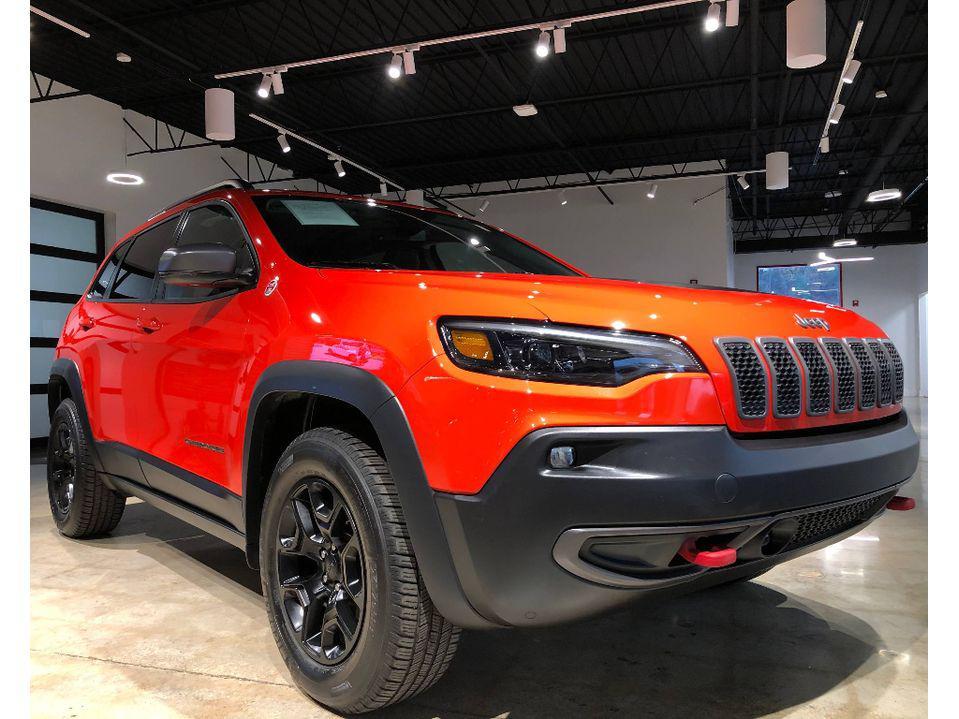 used 2021 Jeep Cherokee car, priced at $20,999