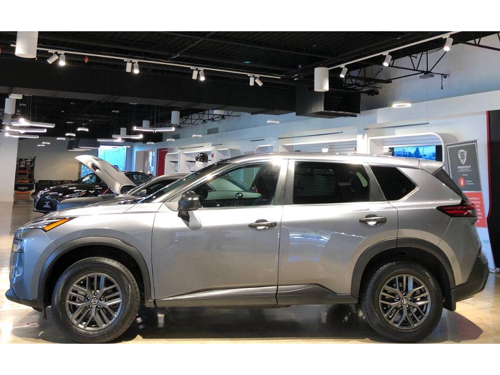 used 2021 Nissan Rogue car, priced at $16,999