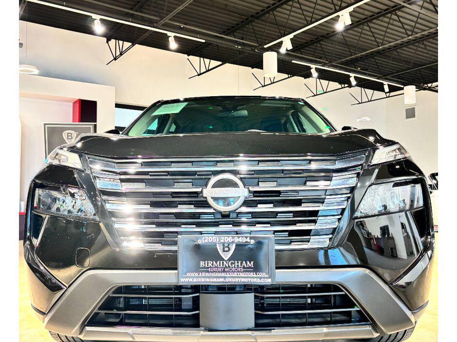 used 2024 Nissan Rogue car, priced at $20,999