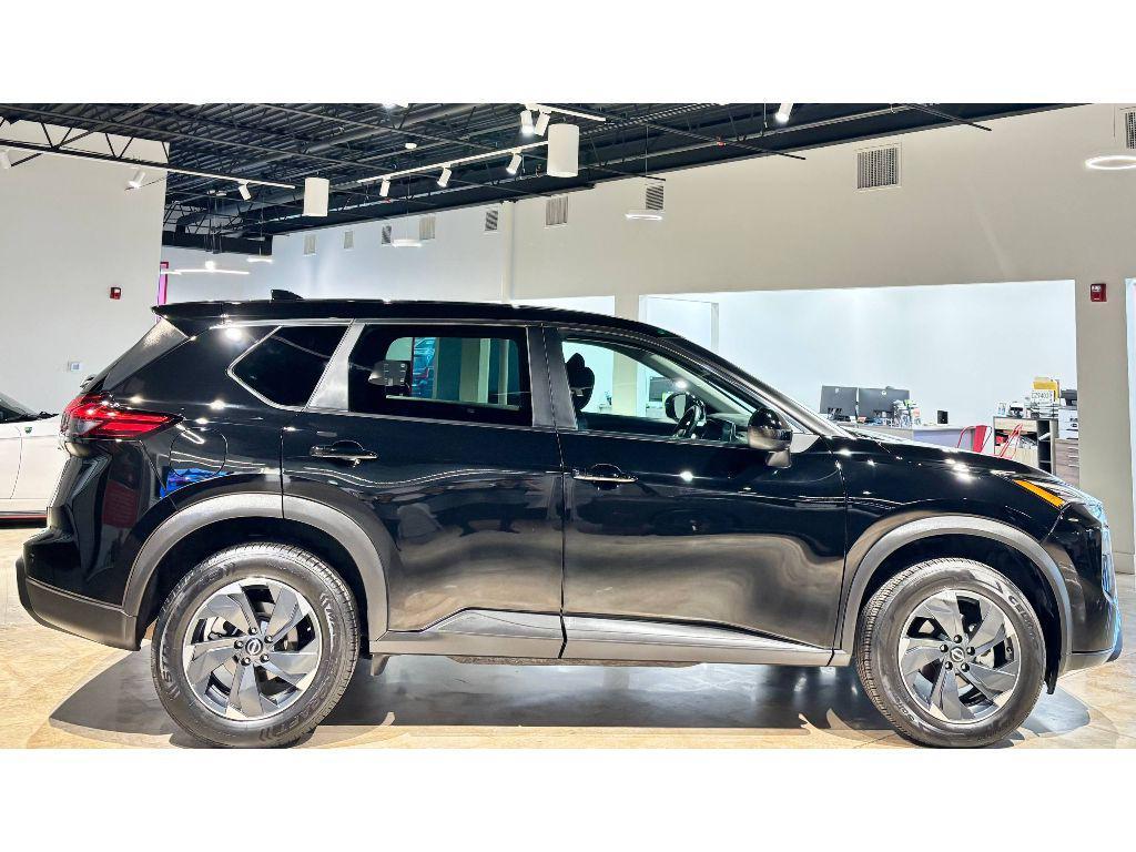 used 2024 Nissan Rogue car, priced at $20,999