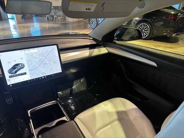 used 2022 Tesla Model 3 car, priced at $25,999