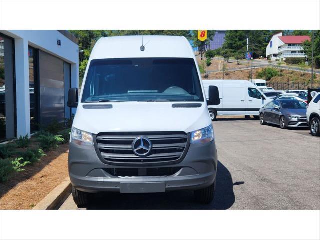 used 2022 Mercedes-Benz Sprinter 2500 car, priced at $37,999