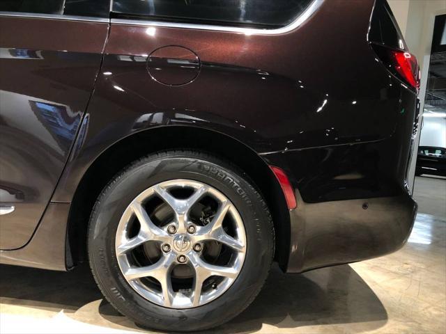 used 2018 Chrysler Pacifica car, priced at $16,999