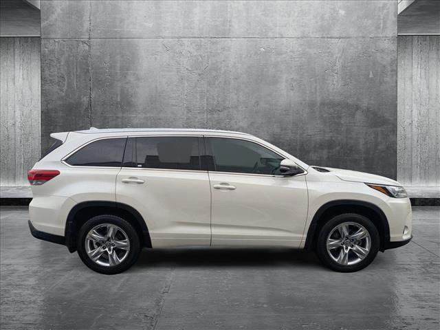 used 2018 Toyota Highlander car, priced at $19,958