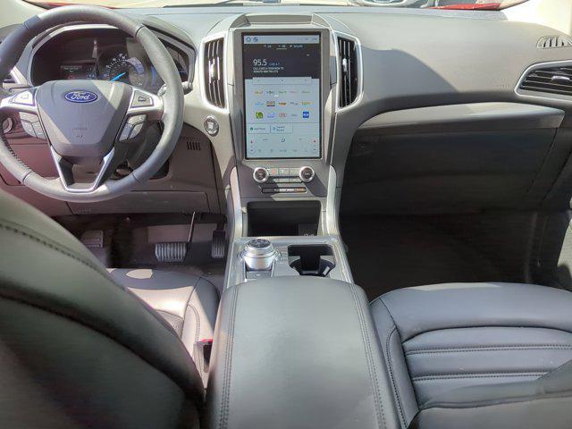 used 2024 Ford Edge car, priced at $29,987