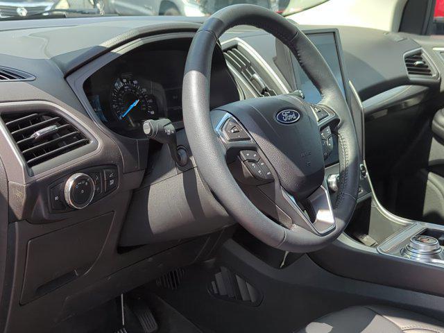 used 2024 Ford Edge car, priced at $29,987