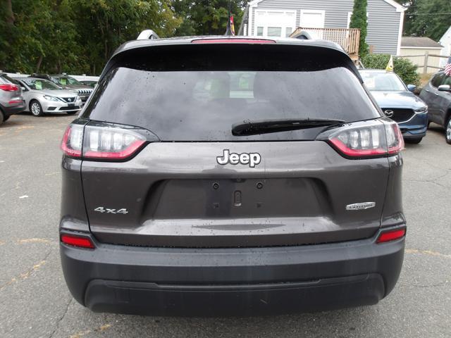 used 2019 Jeep Cherokee car, priced at $15,429