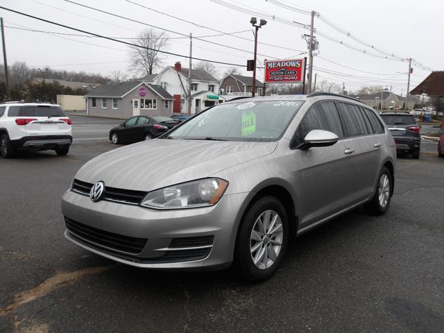 used 2016 Volkswagen Golf SportWagen car, priced at $11,429