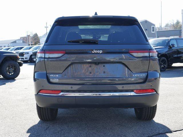 used 2022 Jeep Grand Cherokee car, priced at $32,284