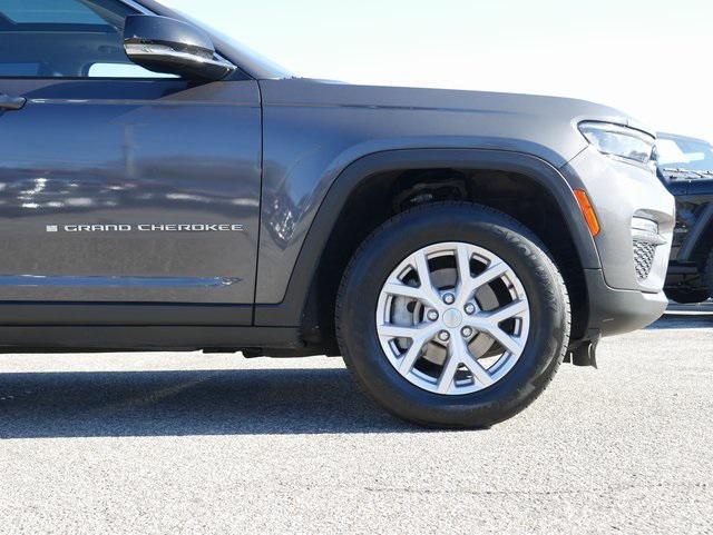 used 2022 Jeep Grand Cherokee car, priced at $32,284