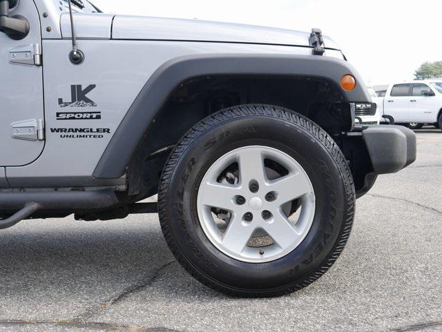 used 2015 Jeep Wrangler Unlimited car, priced at $18,449