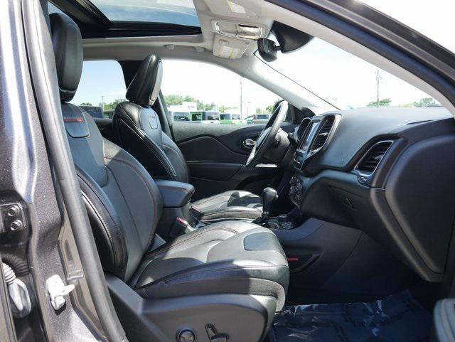 used 2022 Jeep Cherokee car, priced at $27,668